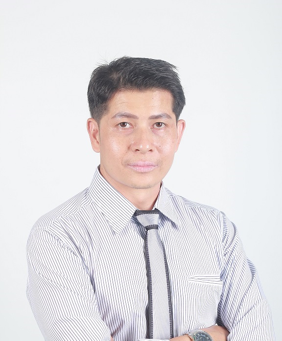 รูปภาพของ ผศ.ดร.สุริยะ พุ่มเฉลิม